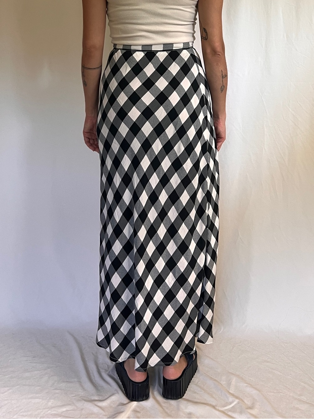 Jones New York Sport Black and White Gingham Maxi Skirt - Picture 2 of 6
